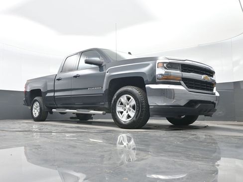Used 2018 Chevrolet Silverado 1500 LT image 33