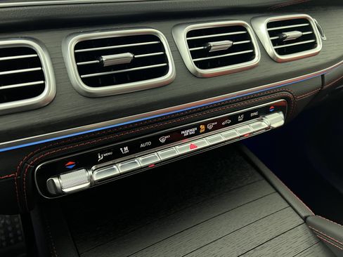 New 2025 Mercedes-Benz GLE 53 AMG 4MATIC image 32