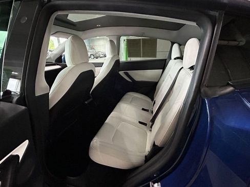 Used 2021 Tesla Model Y Performance image 34