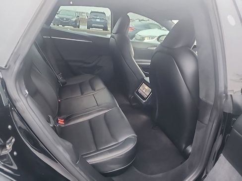 Used 2022 Tesla Model S image 25