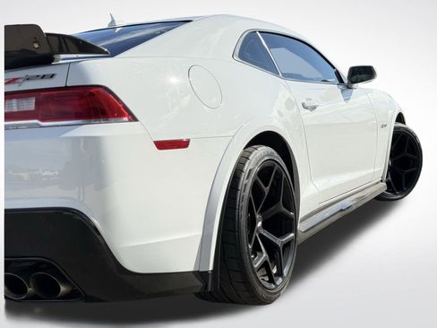 Used 2014 Chevrolet Camaro Z/28 image 13