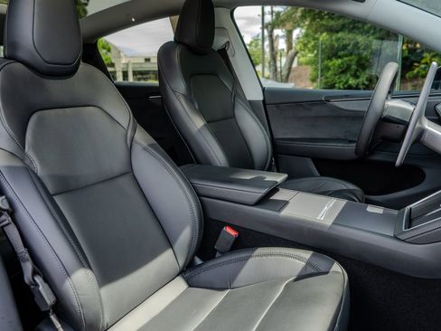 Used 2026 Tesla Model Y AWD image 20