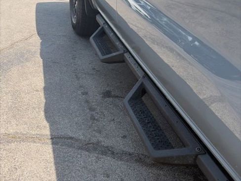 Used 2024 Nissan Frontier PRO-4X w/ Pro Premium Package AWD/4WD image 35