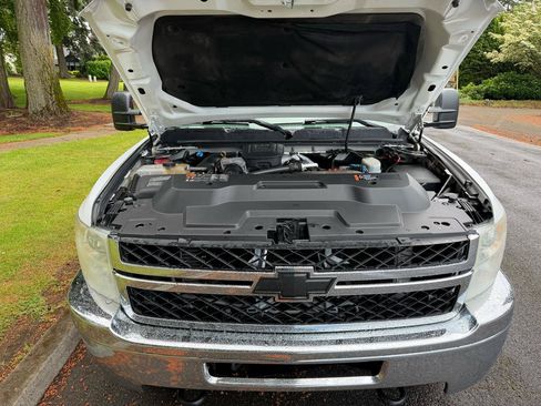 Used 2011 Chevrolet Silverado 3500 W/T RWD image 31