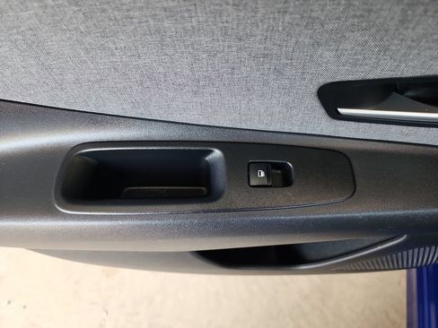 Used 2024 Hyundai Elantra Limited FWD image 36