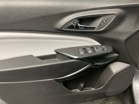 New 2026 Chevrolet Trax LT w/ Driver Confidence Package image 10