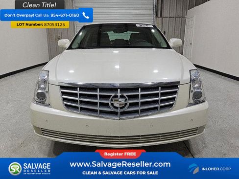 Used 2011 Cadillac DTS Luxury image 7