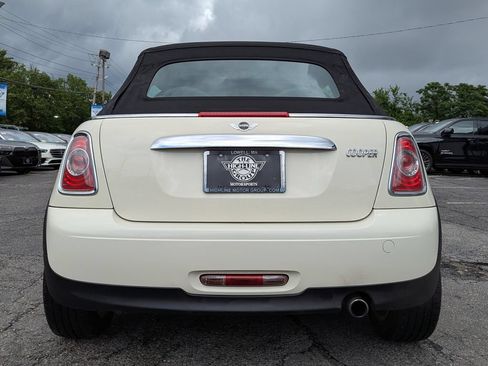 Used 2011 MINI Cooper Convertible FWD image 10