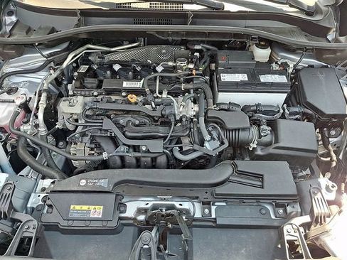 Used 2024 Toyota Corolla Cross L FWD image 27