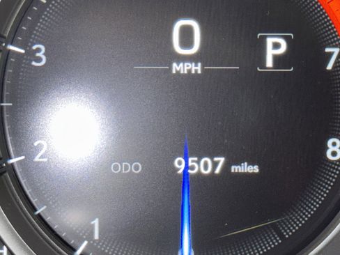 Used 2024 Lexus UX 250h F Sport image 25