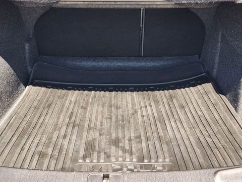 Used 2018 Chevrolet Impala Premier w/ Premier Confidence Package image 32