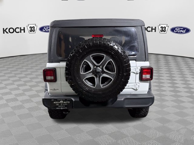 Used 2021 Jeep Wrangler Sport AWD/4WD image 7