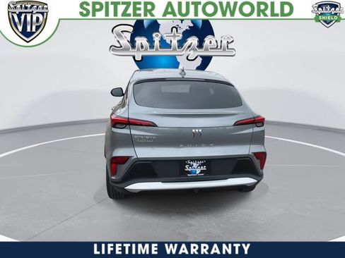 Used 2026 Buick Envista Sport Touring w/ Advanced Safety Package FWD image 8
