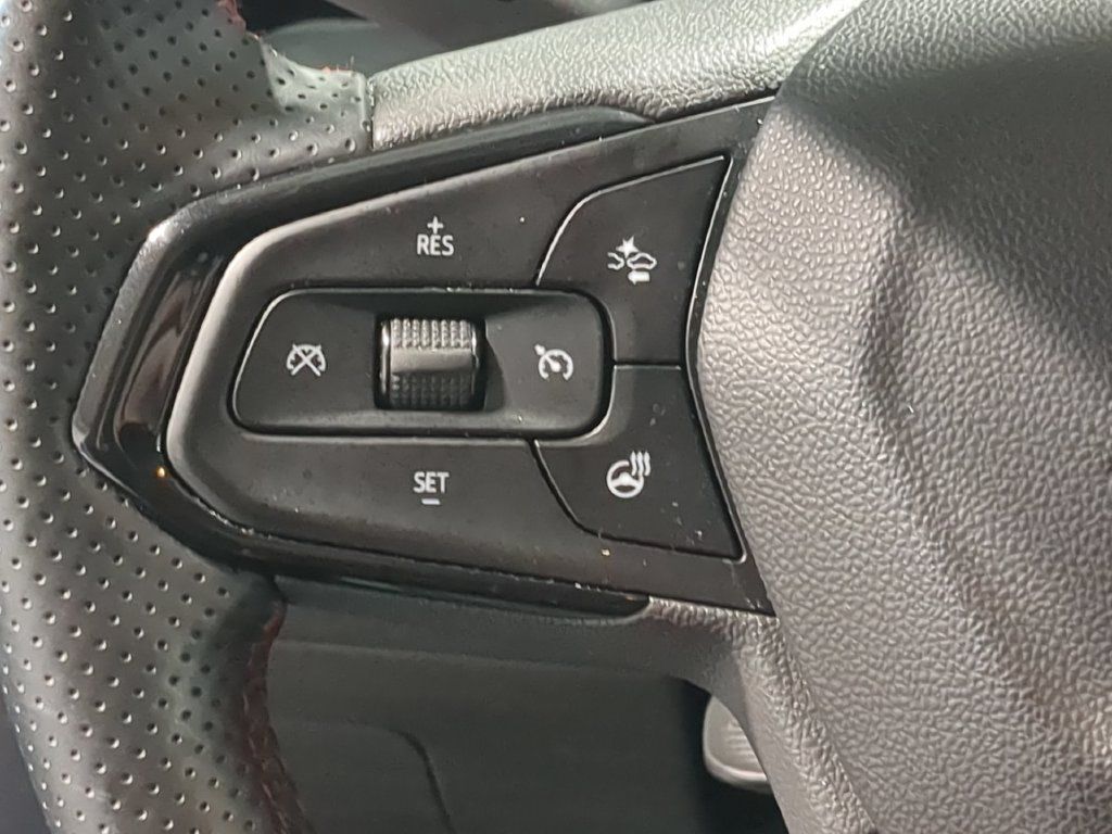 Used 2024 Chevrolet Trax RS w/ Driver Confidence Package FWD image 23