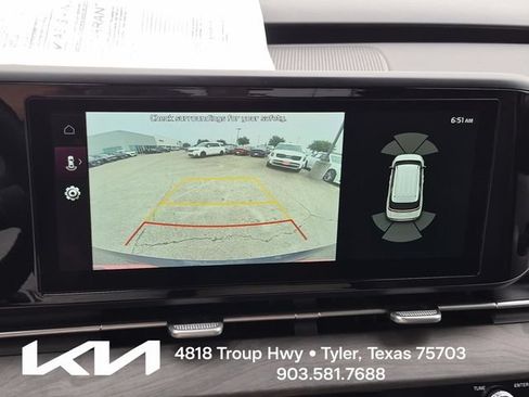 Certified 2024 Kia Carnival EX FWD image 42