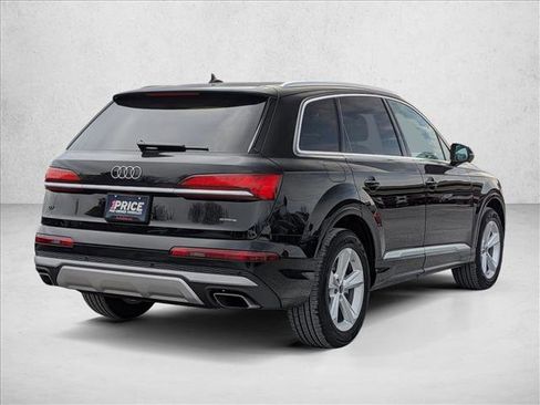 Certified 2025 Audi Q7 3.0T Premium w/ Convenience Package image 5