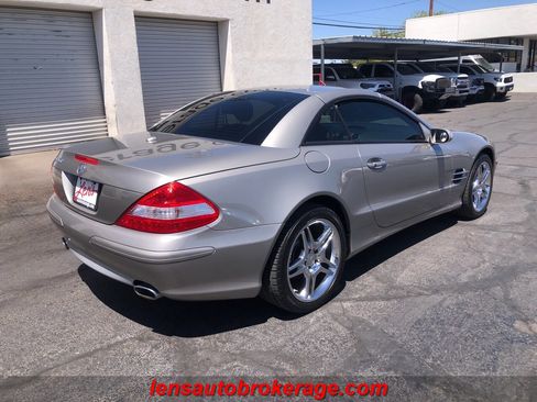 Used 2007 Mercedes-Benz SL 550 image 8