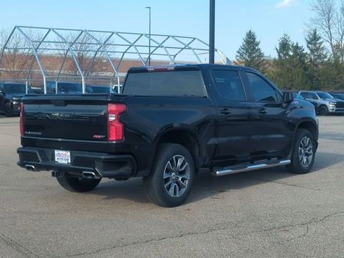 Used 2022 Chevrolet Silverado 1500 RST image 3