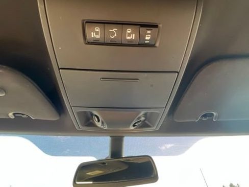 Used 2018 Dodge Grand Caravan GT FWD image 49