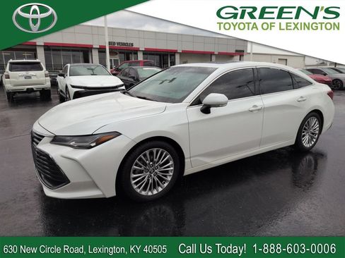 Used 2020 Toyota Avalon Limited w/ Advanced Safety Package FWD image 1
