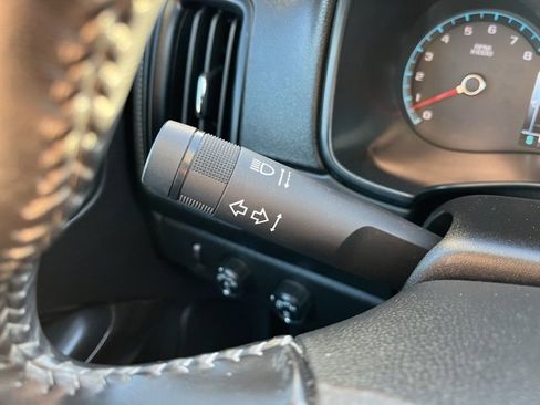 Used 2018 GMC Canyon SLT w/ Driver Alert Package image 15