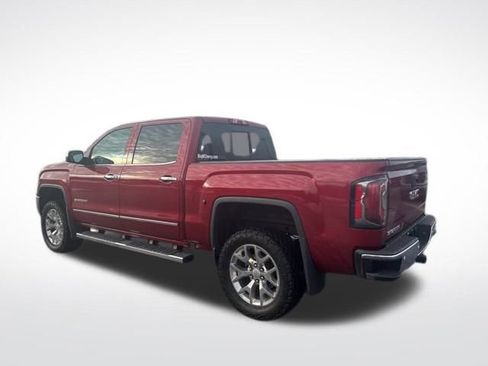 Used 2018 GMC Sierra 1500 SLT w/ SLT Premium Package image 3