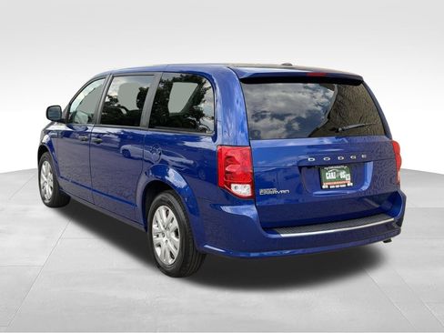Used 2019 Dodge Grand Caravan SE w/ UConnect Hands-Free Group FWD image 7