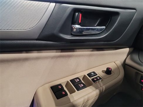 Used 2016 Subaru Legacy 2.5i Premium w/ Moonroof Package image 27