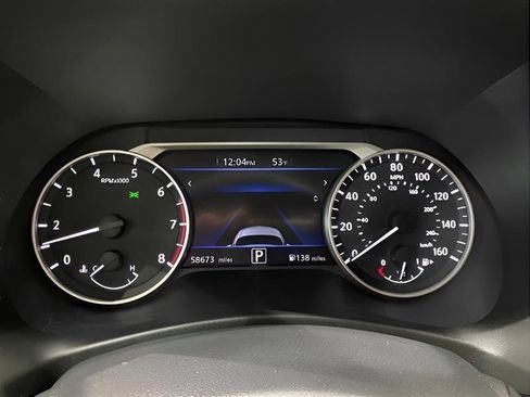 Used 2021 Nissan Sentra SV w/ SV Premium Package FWD image 18