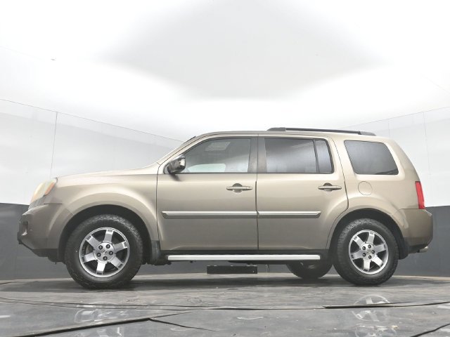 Used 2010 Honda Pilot Touring image 45