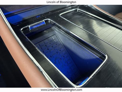 Certified 2025 Lincoln Aviator Reserve w/ Illumination Package image 45