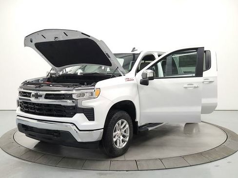 New 2026 Chevrolet Silverado 1500 LT AWD/4WD image 11