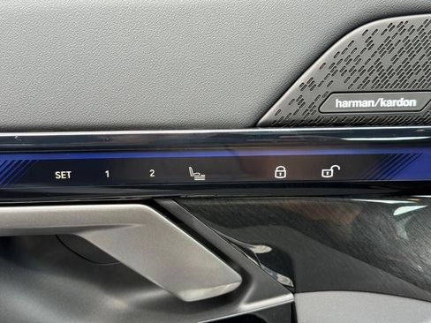 Used 2026 BMW 540i xDrive AWD/4WD image 15