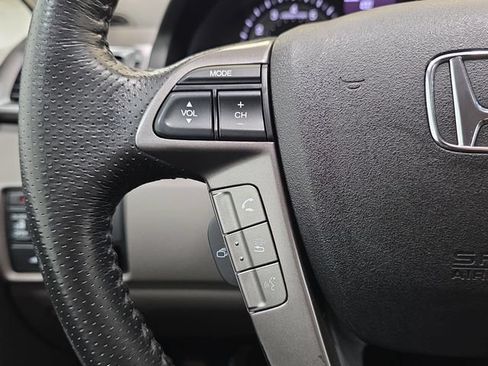 Used 2014 Honda Odyssey EX-L image 16