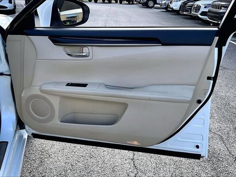 Used 2013 Lexus ES 350 w/ Premium Pkg FWD image 26