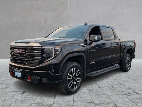Certified 2023 GMC Sierra 1500 AT4 w/ Technology Package image 5