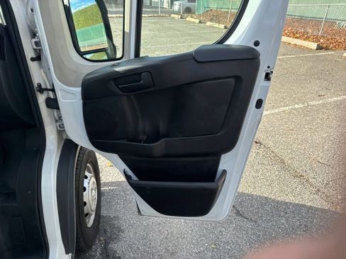 Used 2017 RAM ProMaster 3500 image 17