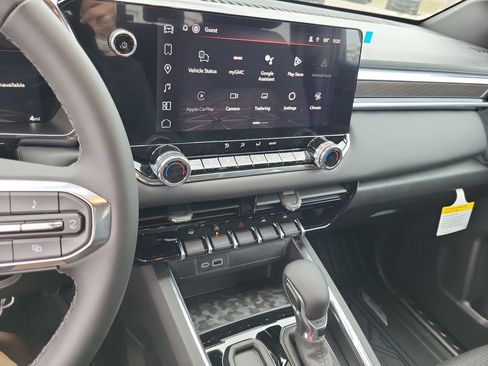 New 2026 GMC Canyon Elevation w/ Convenience Package image 12