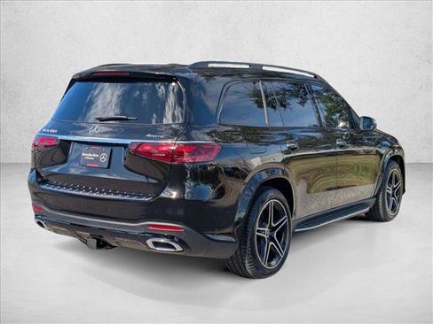 New 2026 Mercedes-Benz GLS 450 4MATIC image 2