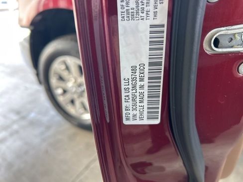 Used 2022 RAM 2500 Laramie image 47