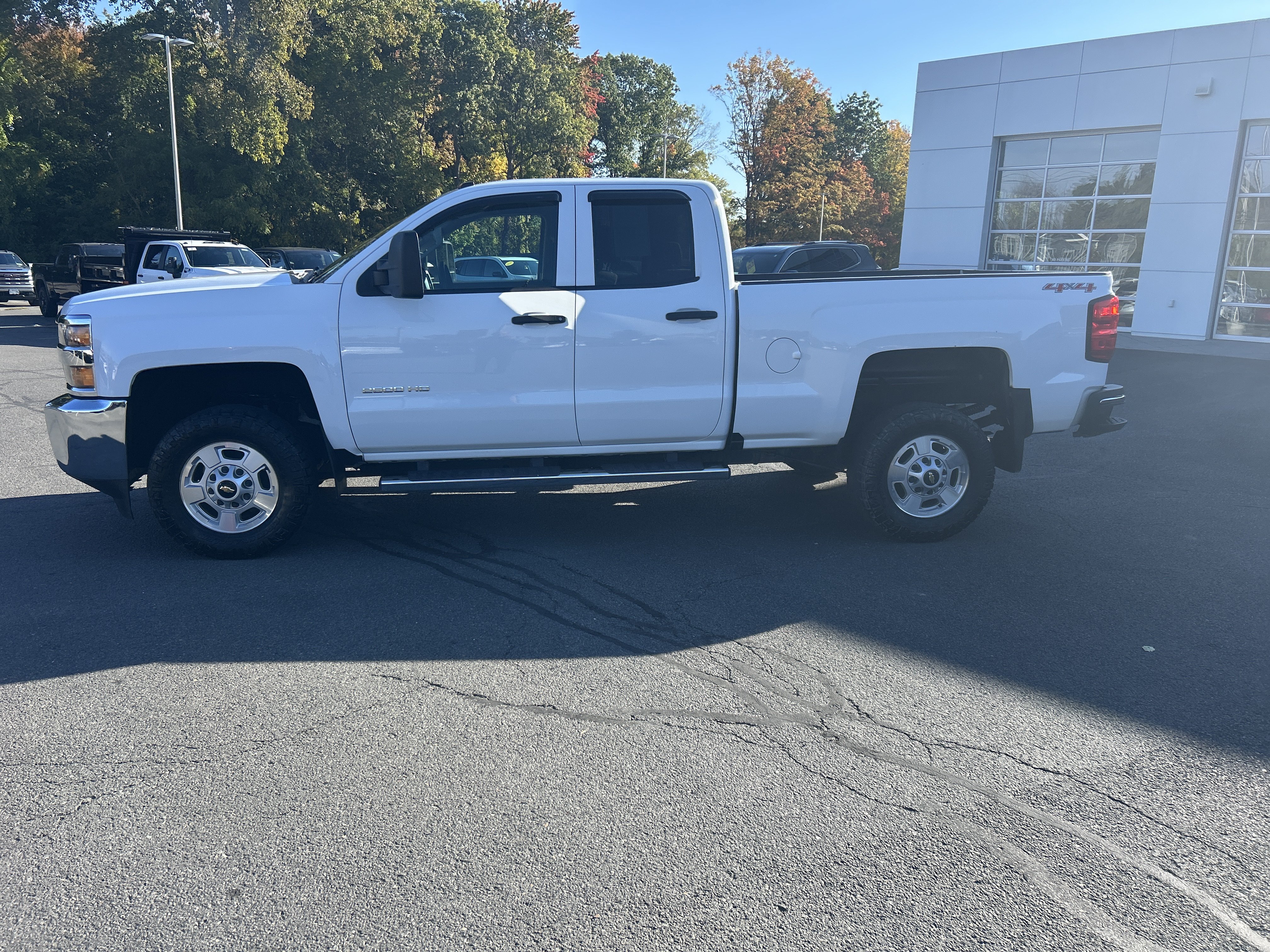 Used 2017 Chevrolet Silverado 2500 W/T w/ Snow Plow Prep Package AWD/4WD image 2