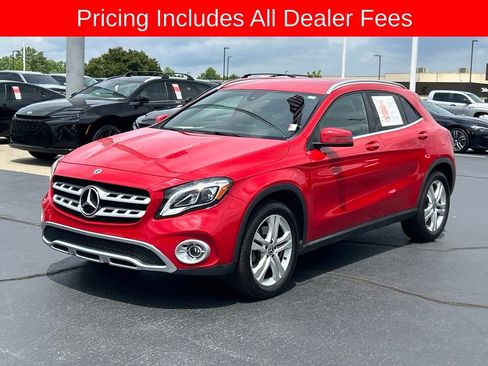 Used 2020 Mercedes-Benz GLA 250 4MATIC image 1