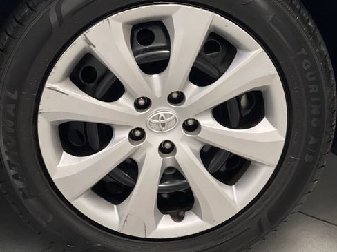 Used 2024 Toyota Corolla LE FWD image 61