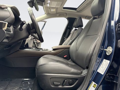 Used 2021 MAZDA CX-30 AWD 2.5 S w/ Premium Package image 11