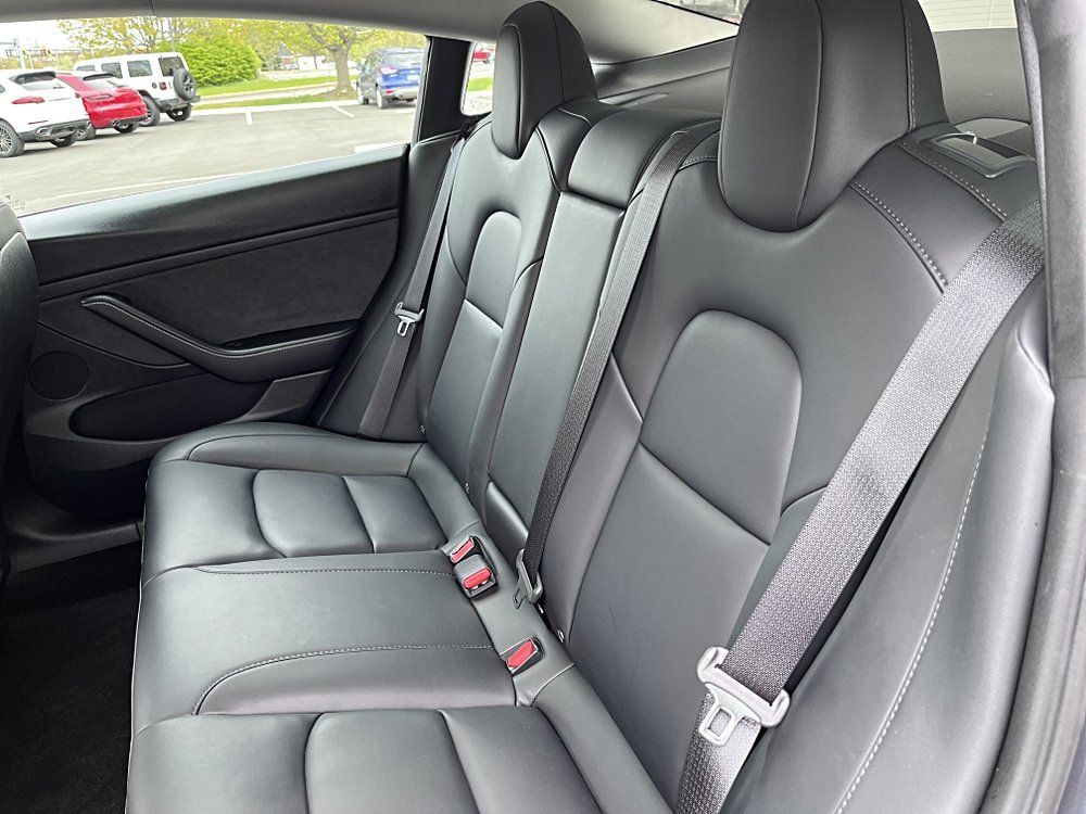 Used 2023 Tesla Model 3 Performance AWD/4WD image 13