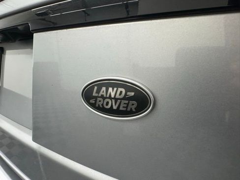 Used 2017 Land Rover Range Rover HSE image 41