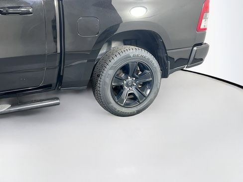 Used 2023 RAM 1500 Big Horn AWD/4WD image 30