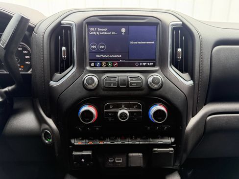 Used 2020 GMC Sierra 1500 AT4 w/ AT4 Premium Package AWD/4WD image 14