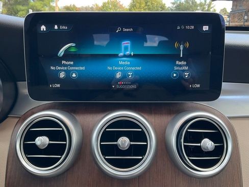 Used 2021 Mercedes-Benz GLC 300 image 27