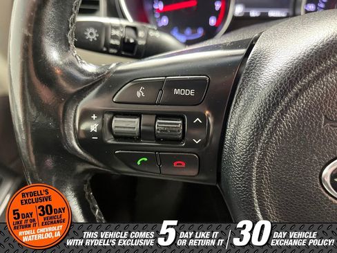 Used 2015 Kia Sedona SX Limited FWD image 29